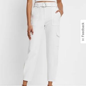NWT Express White Cropped Cargo Pants with Belt